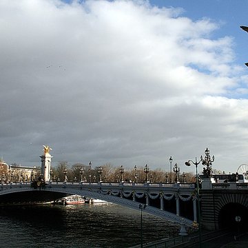 Pont Alexandre-III à Paris