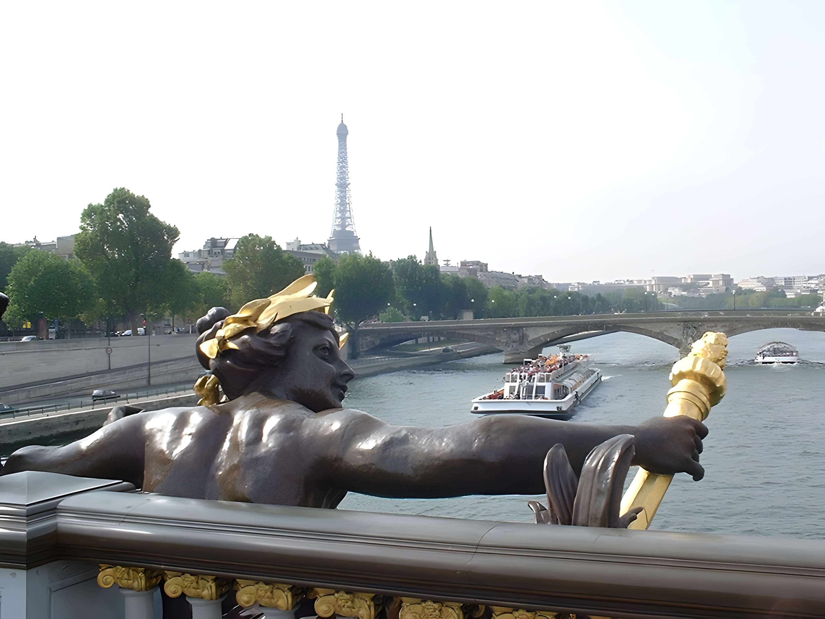 Pont Alexandre-III à Paris