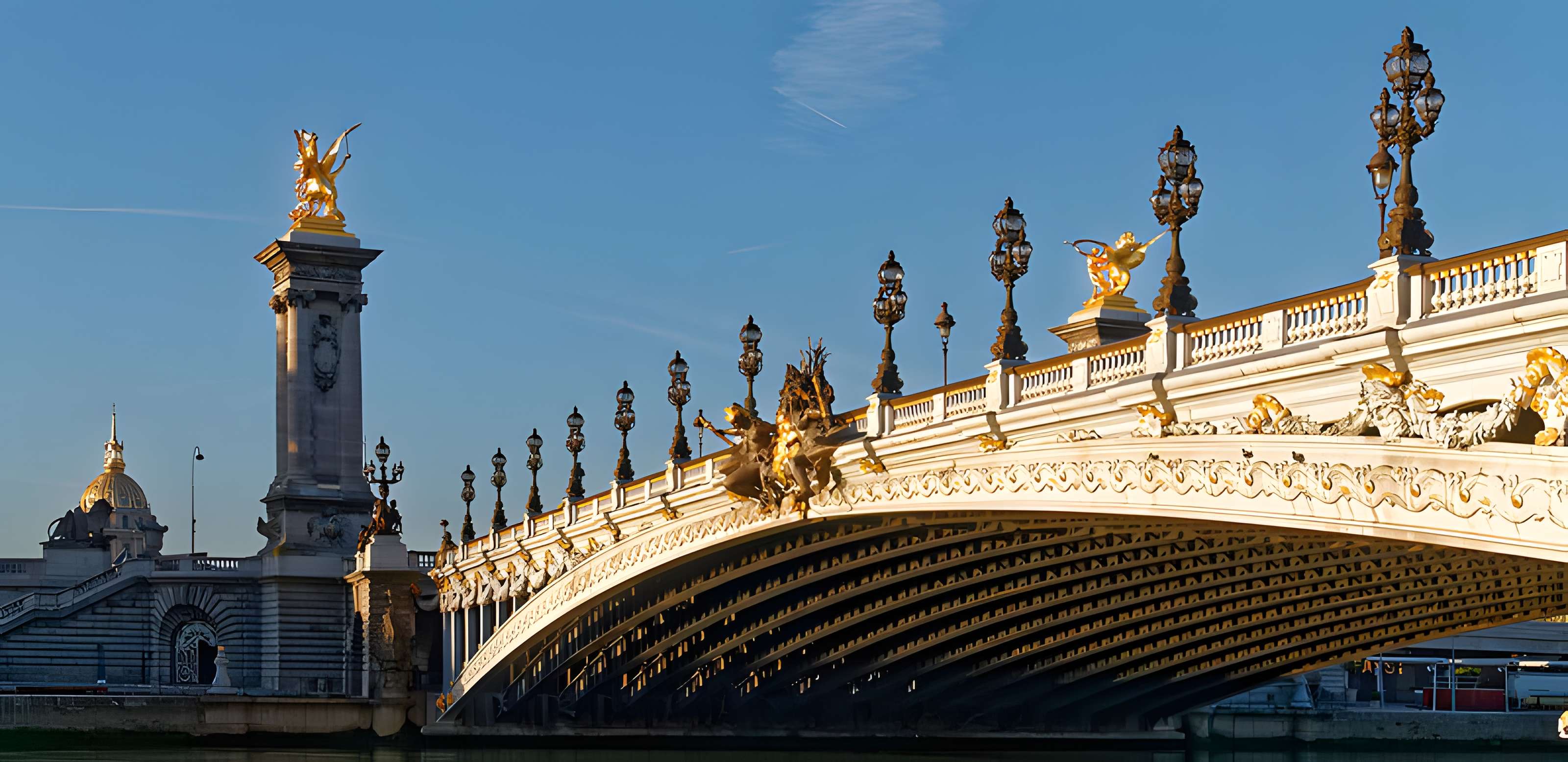 Pont Alexandre-III à Paris