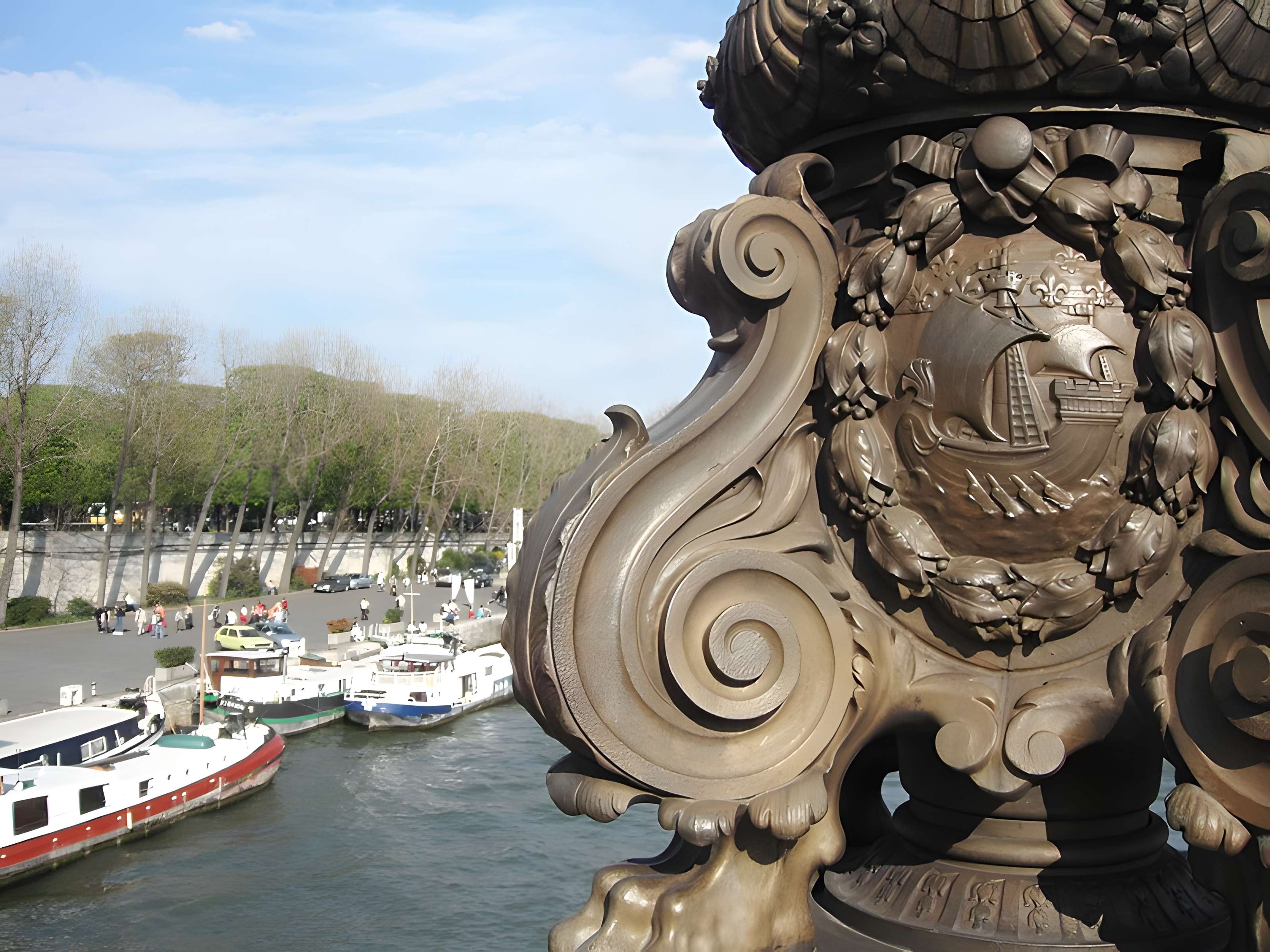 Pont Alexandre-III à Paris