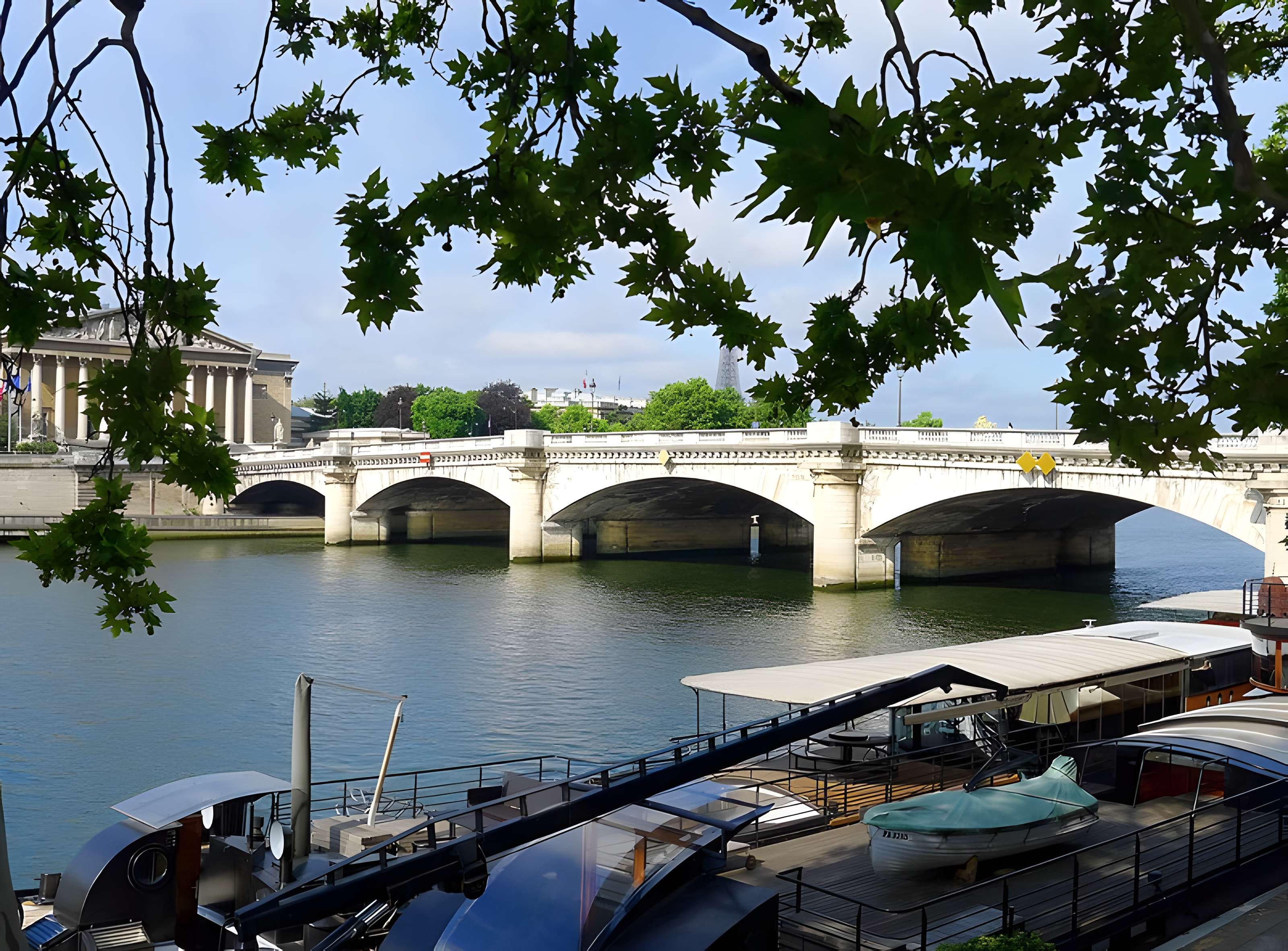 Pont de la Concorde à Paris
