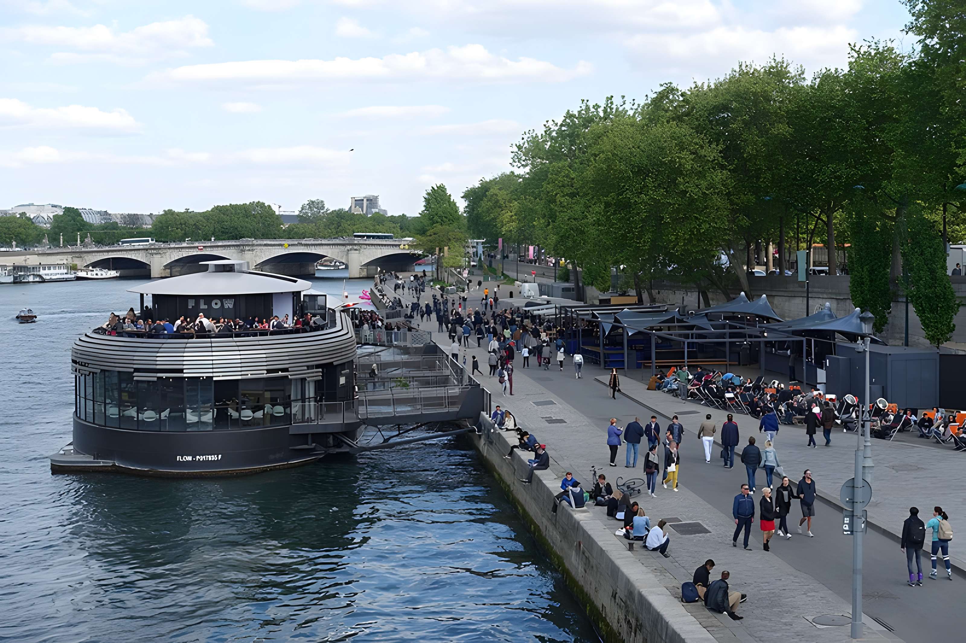 Pont de la Concorde à Paris