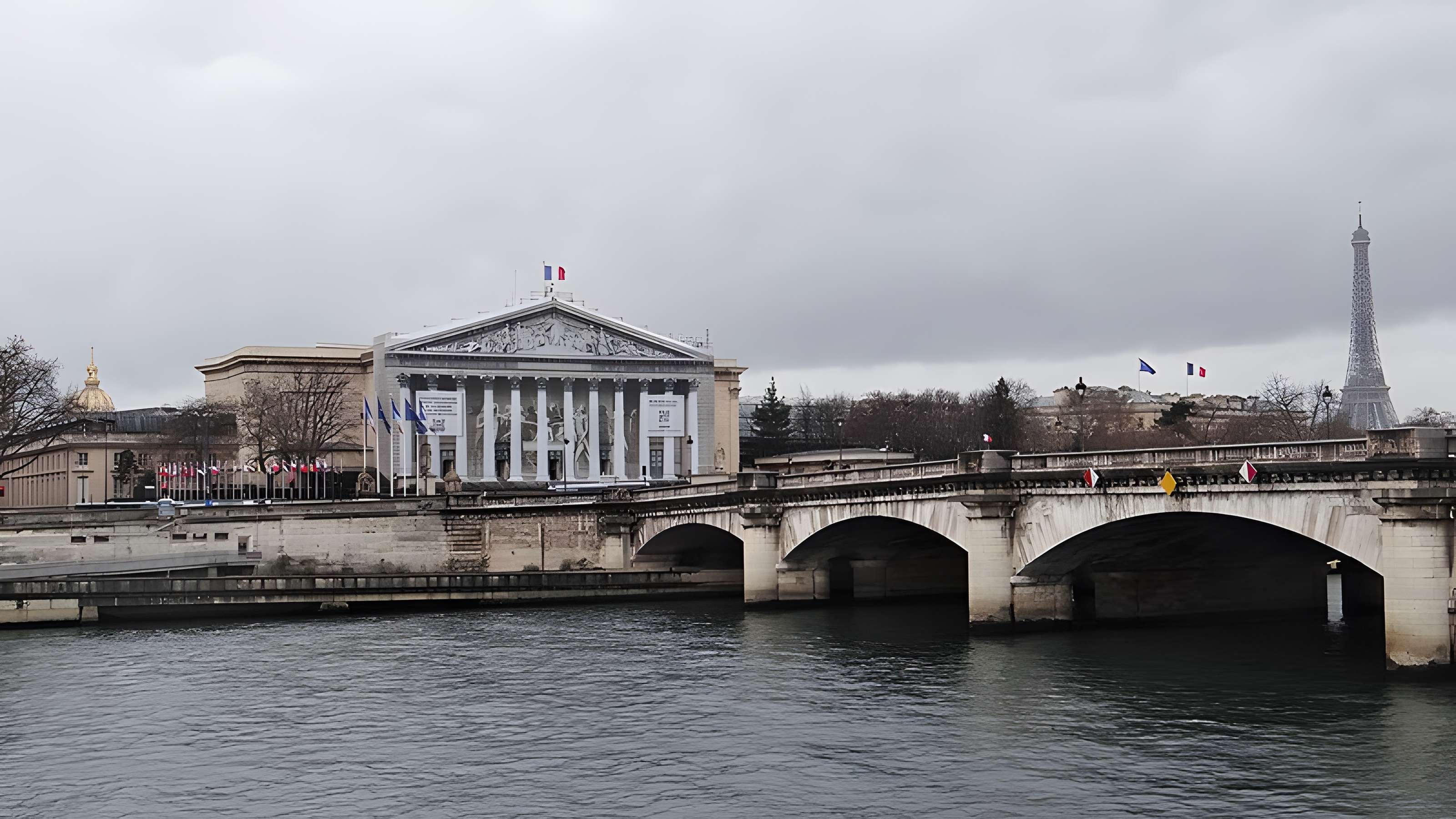Pont de la Concorde à Paris