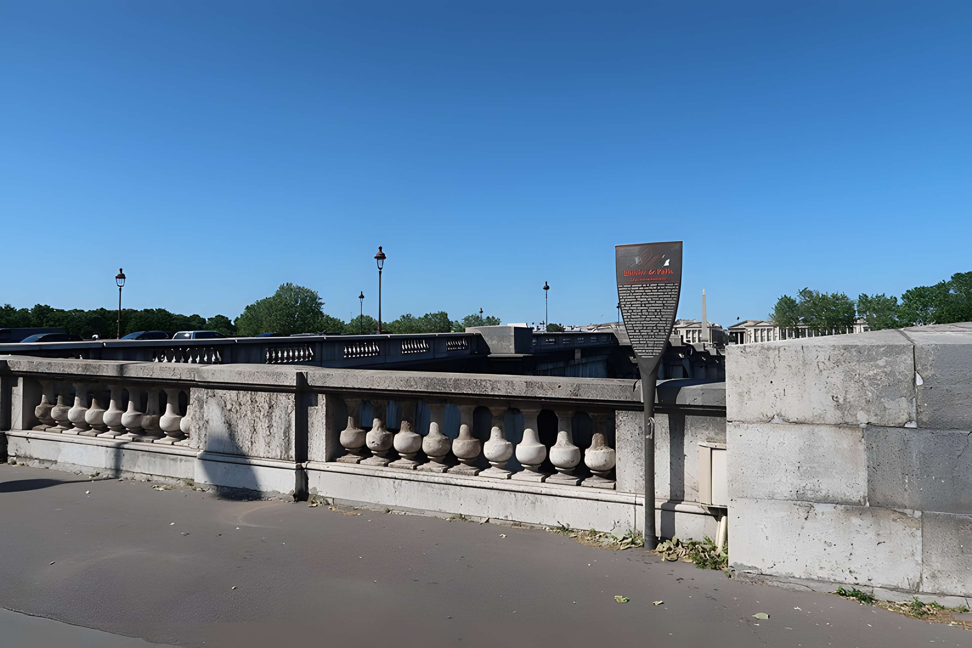 Pont de la Concorde à Paris