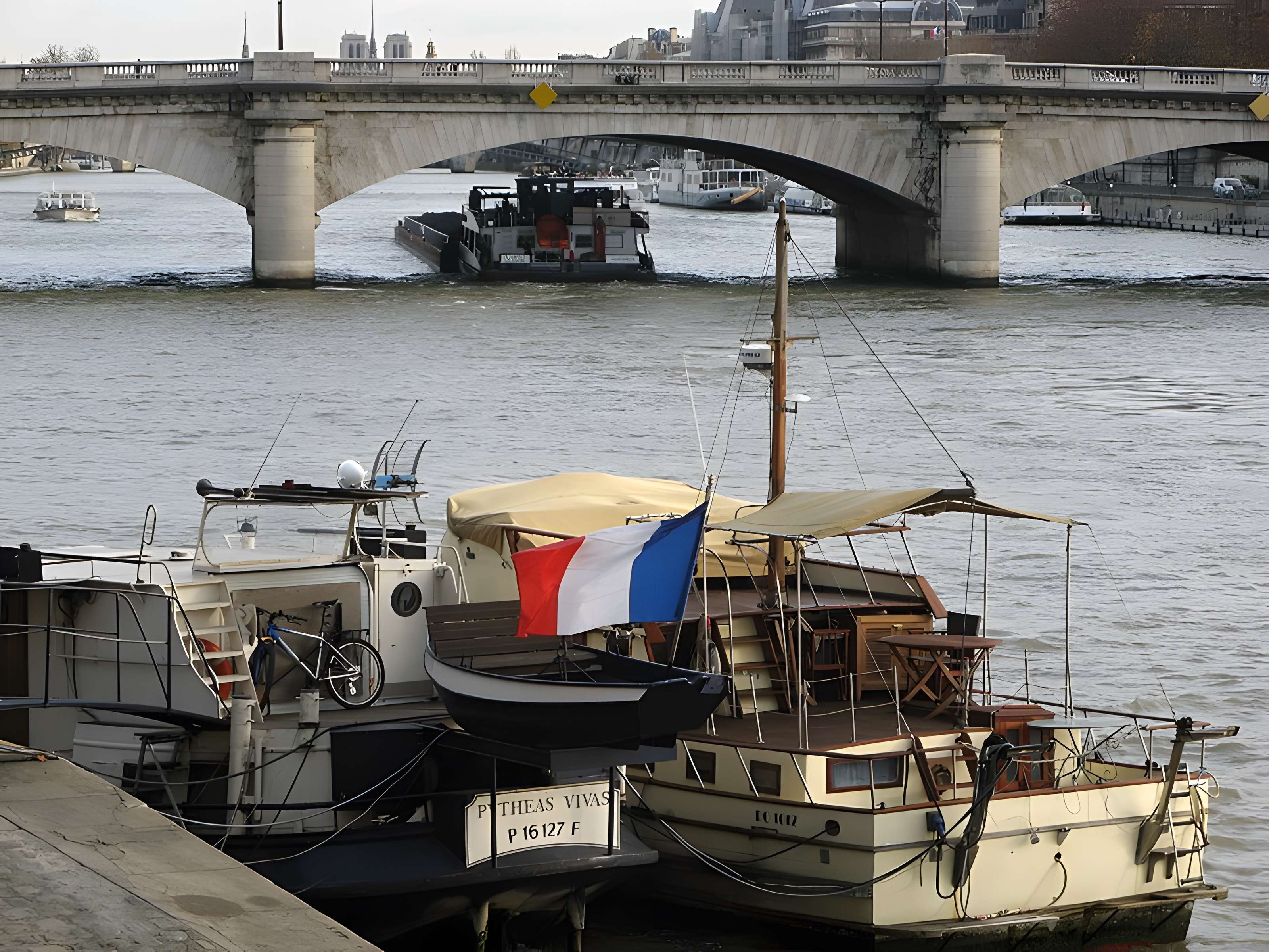 Pont de la Concorde à Paris