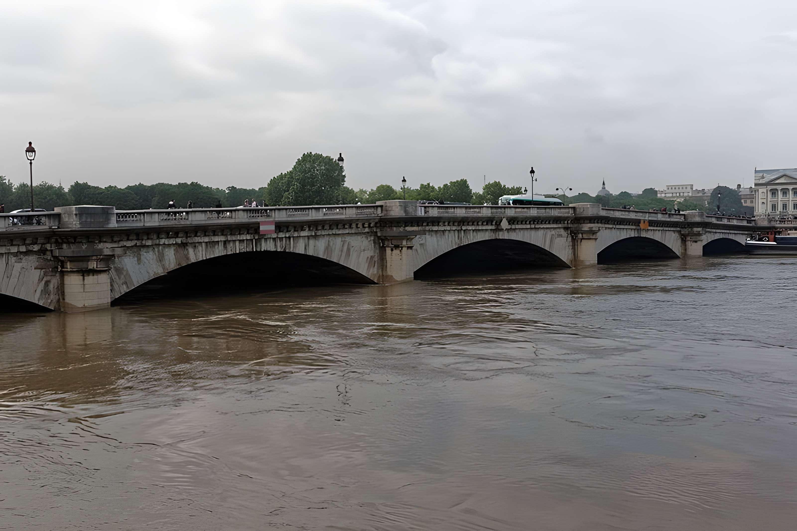 Pont de la Concorde à Paris