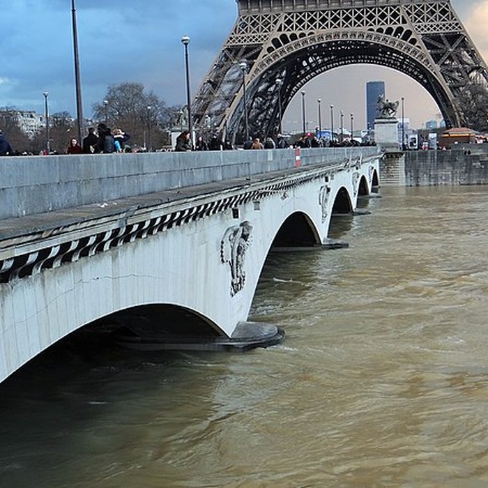 Photo de Pont dIéna à Paris