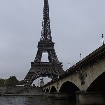 Pont dIéna à Paris