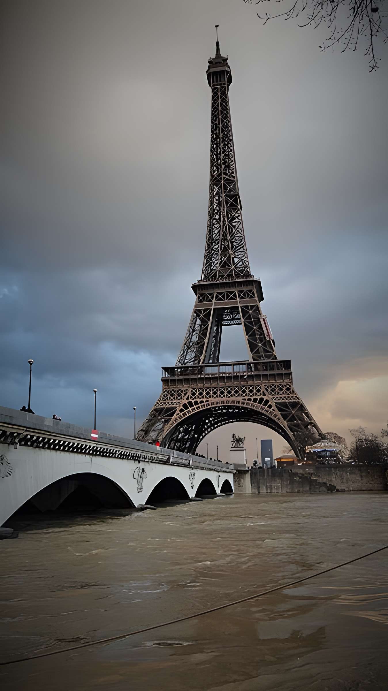 Pont d'Iéna à Paris