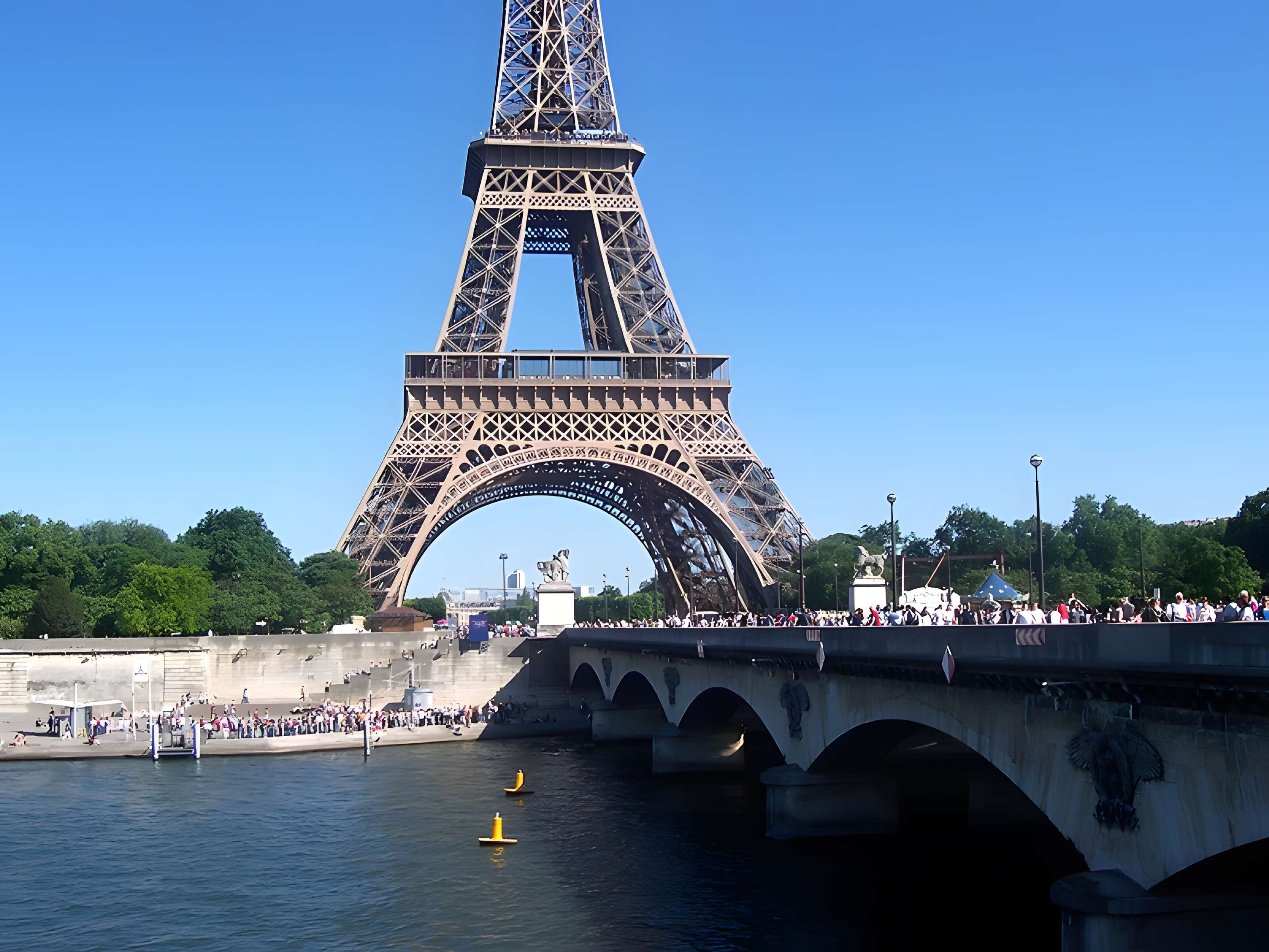 Pont d'Iéna à Paris