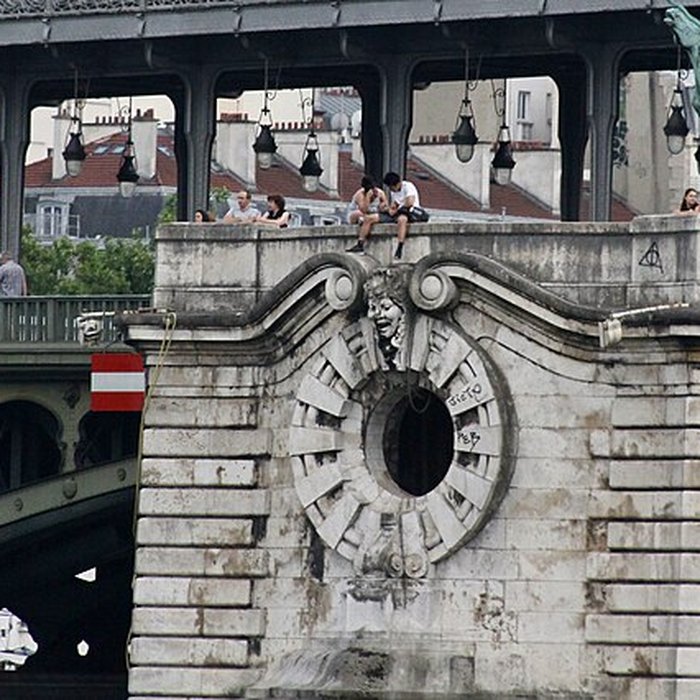 Photo de Pont de Bir-Hakeim à Paris