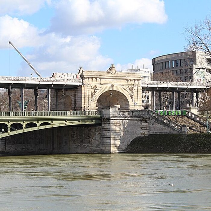 Photo de Pont de Bir-Hakeim à Paris
