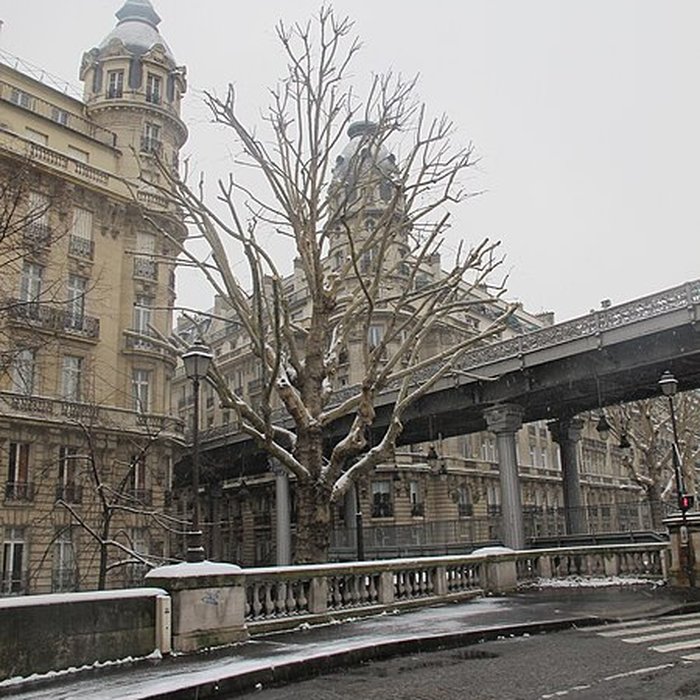 Photo de Pont de Bir-Hakeim à Paris