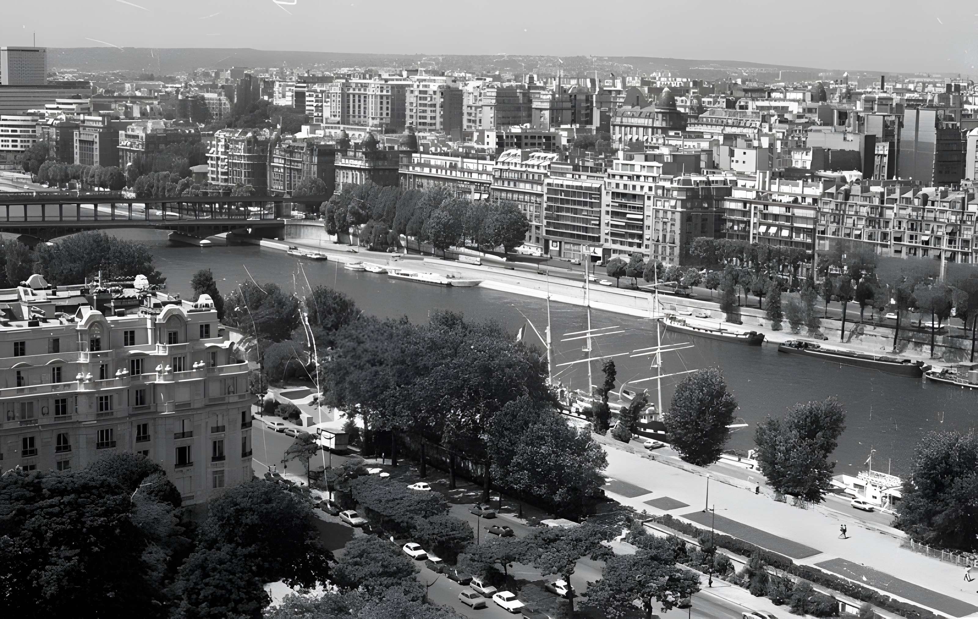 Pont de Bir-Hakeim à Paris
