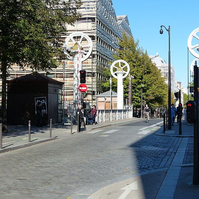 Photo de Pont levant de la rue de Crimée à Paris
