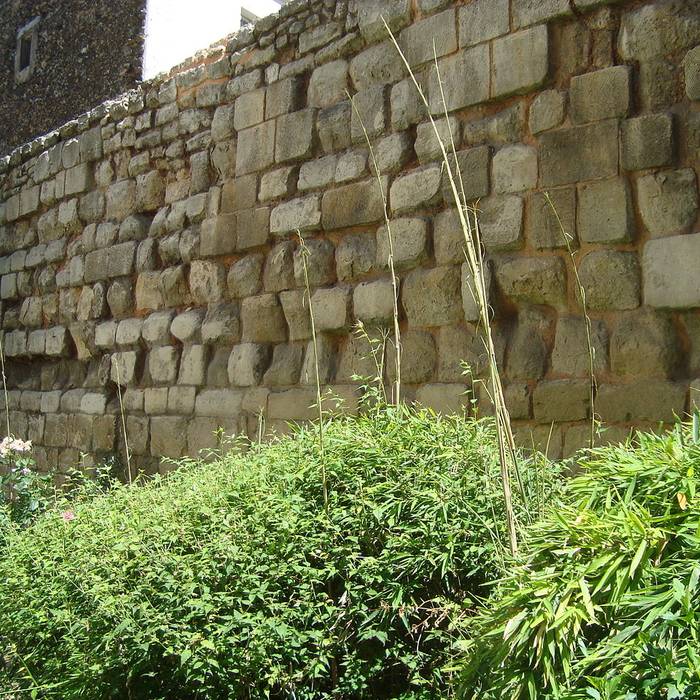 Photo de Enceinte de Philippe Auguste 146-148-150 Rue Saint-Honoré - Paris 1er