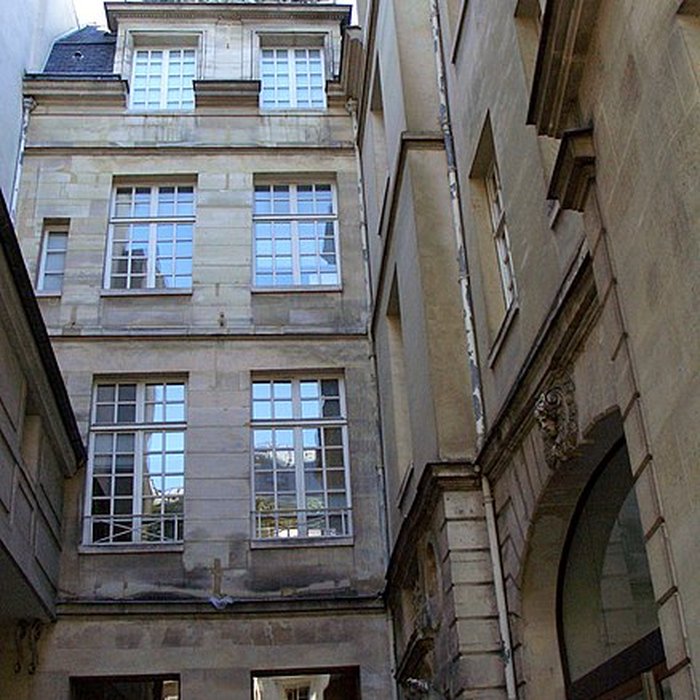 Photo de Enceinte de Philippe Auguste 20 Rue Jean-Jacques-Rousseau - Paris 1er