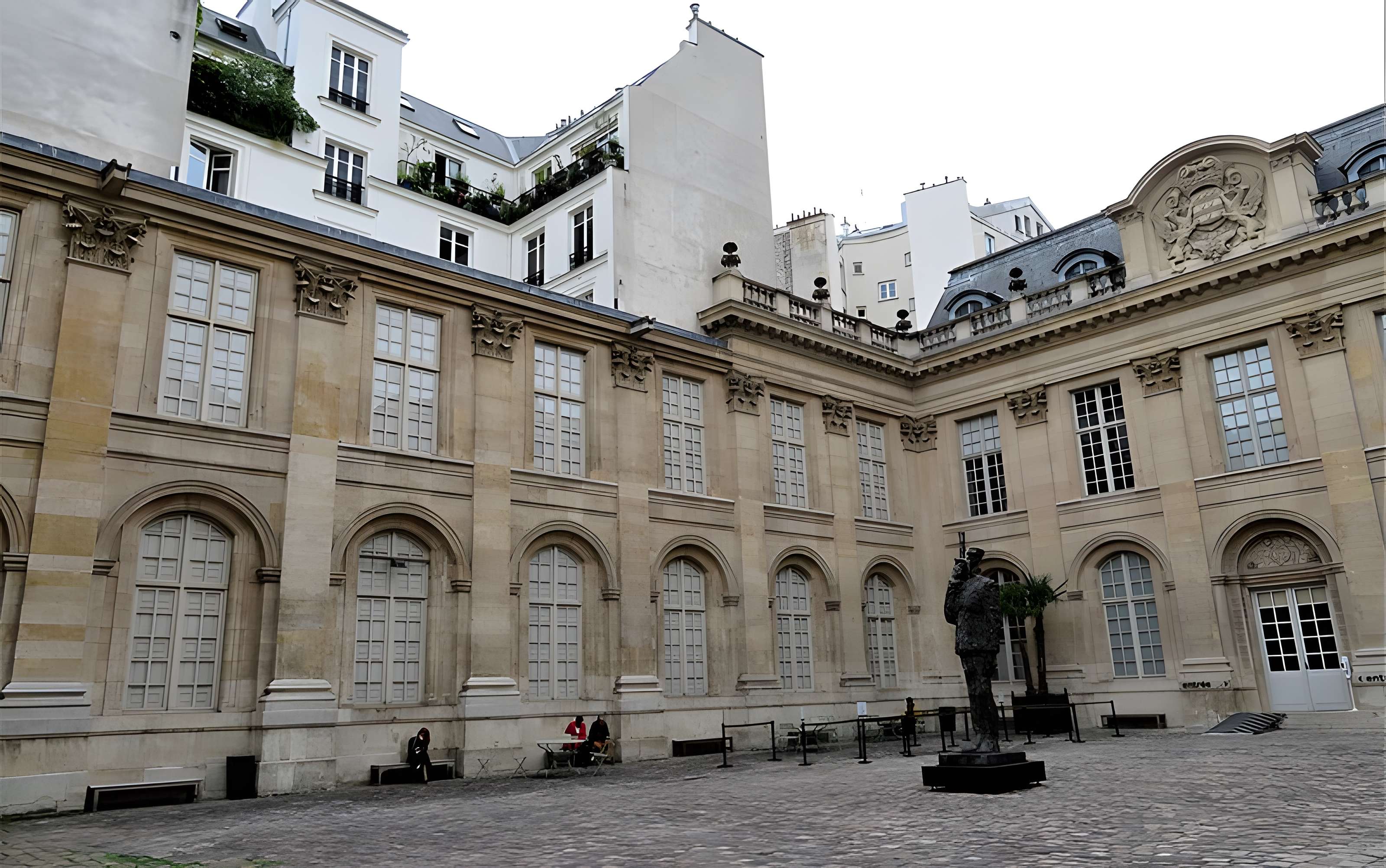 Enceinte de Philippe Auguste 15 Rue de l'Ave-Maria - Paris 4ème