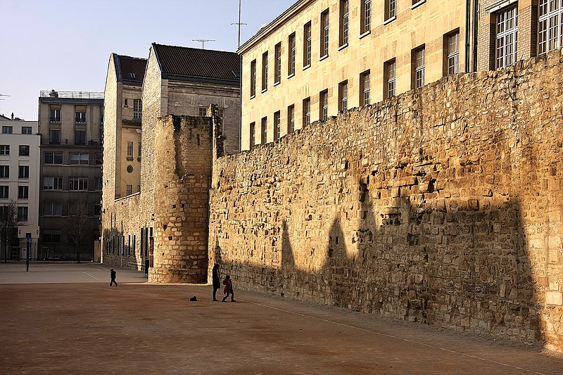 Enceinte de Philippe Auguste 17-19-21 Rue des Jardins-Saint-Paul - Paris 4ème