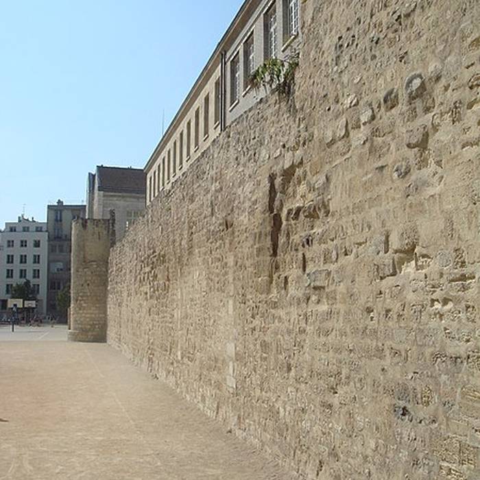 Photo de Enceinte de Philippe Auguste 17-19-21 Rue des Jardins-Saint-Paul - Paris 4ème