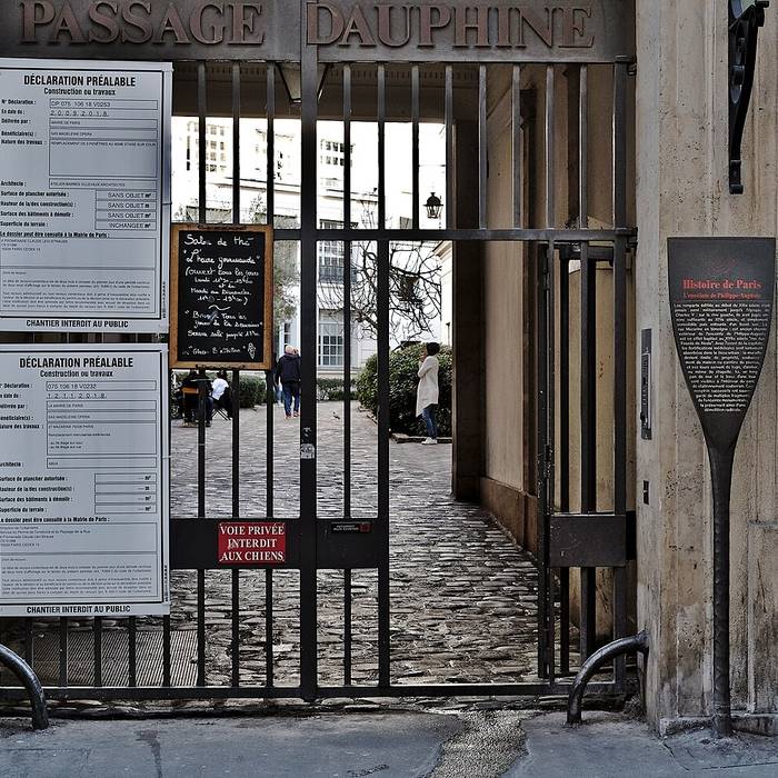 Photo de Enceinte de Philippe Auguste 17-19-21 Rue des Jardins-Saint-Paul - Paris 4ème