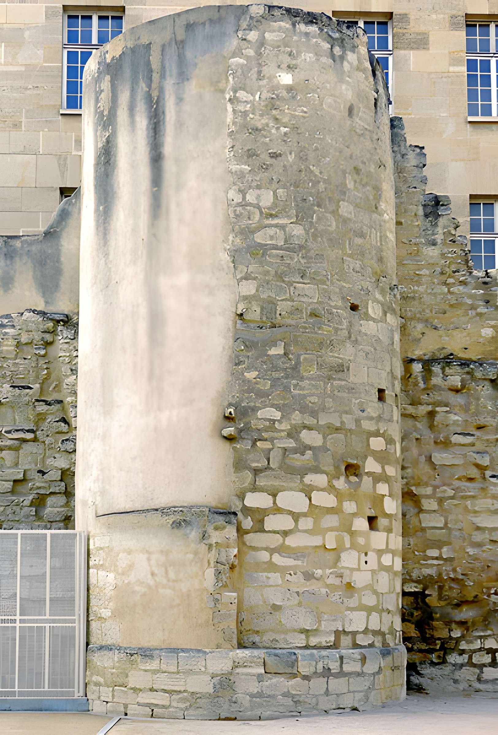 Enceinte de Philippe Auguste 31-33 Rue des Francs-Bourgeois - Paris 4ème