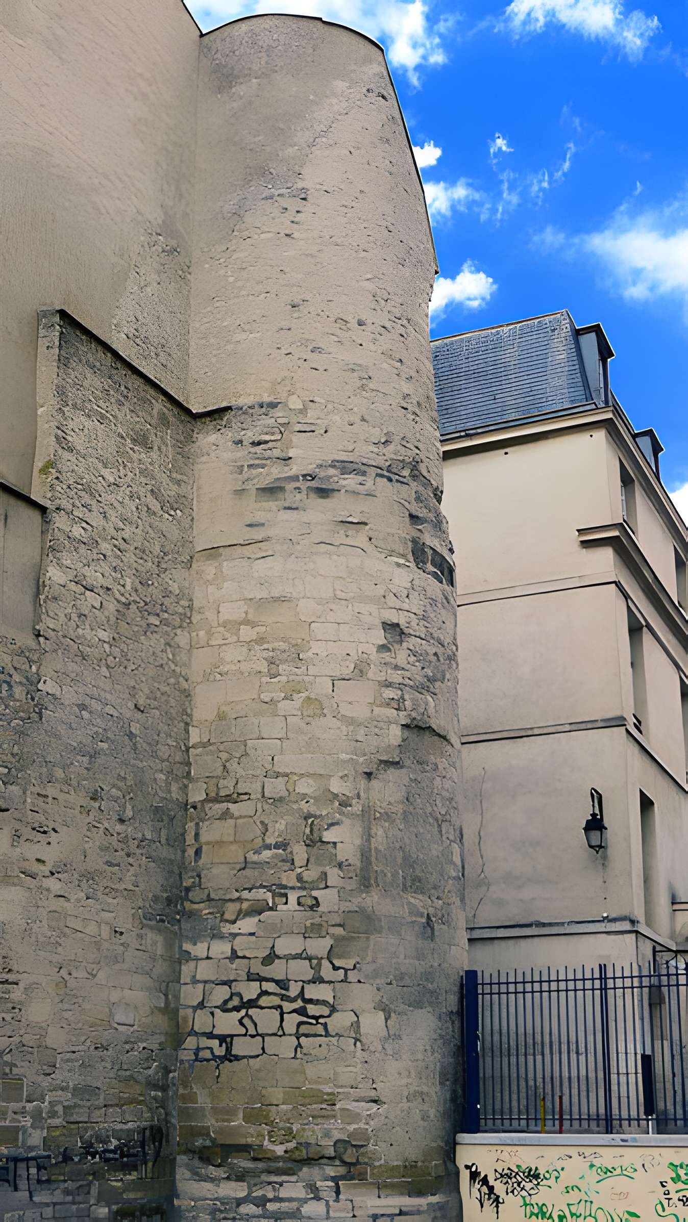 Enceinte de Philippe Auguste 31-33 Rue des Francs-Bourgeois - Paris 4ème