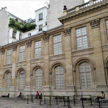 Enceinte de Philippe Auguste 17-19 Rue du Cardinal-Lemoine - Paris 5ème