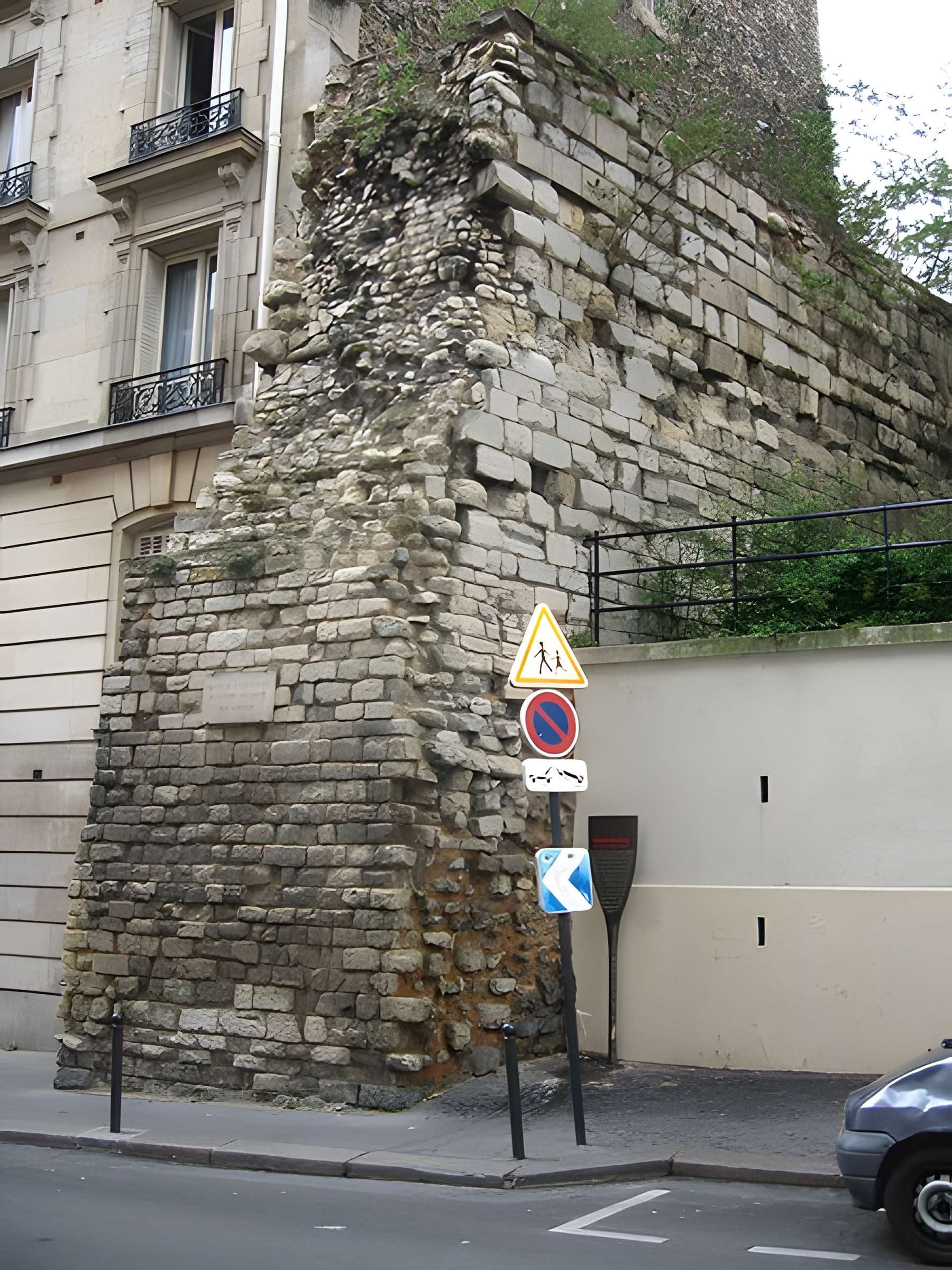 Enceinte de Philippe Auguste 45-47 Rue Descartes - Paris 5ème 