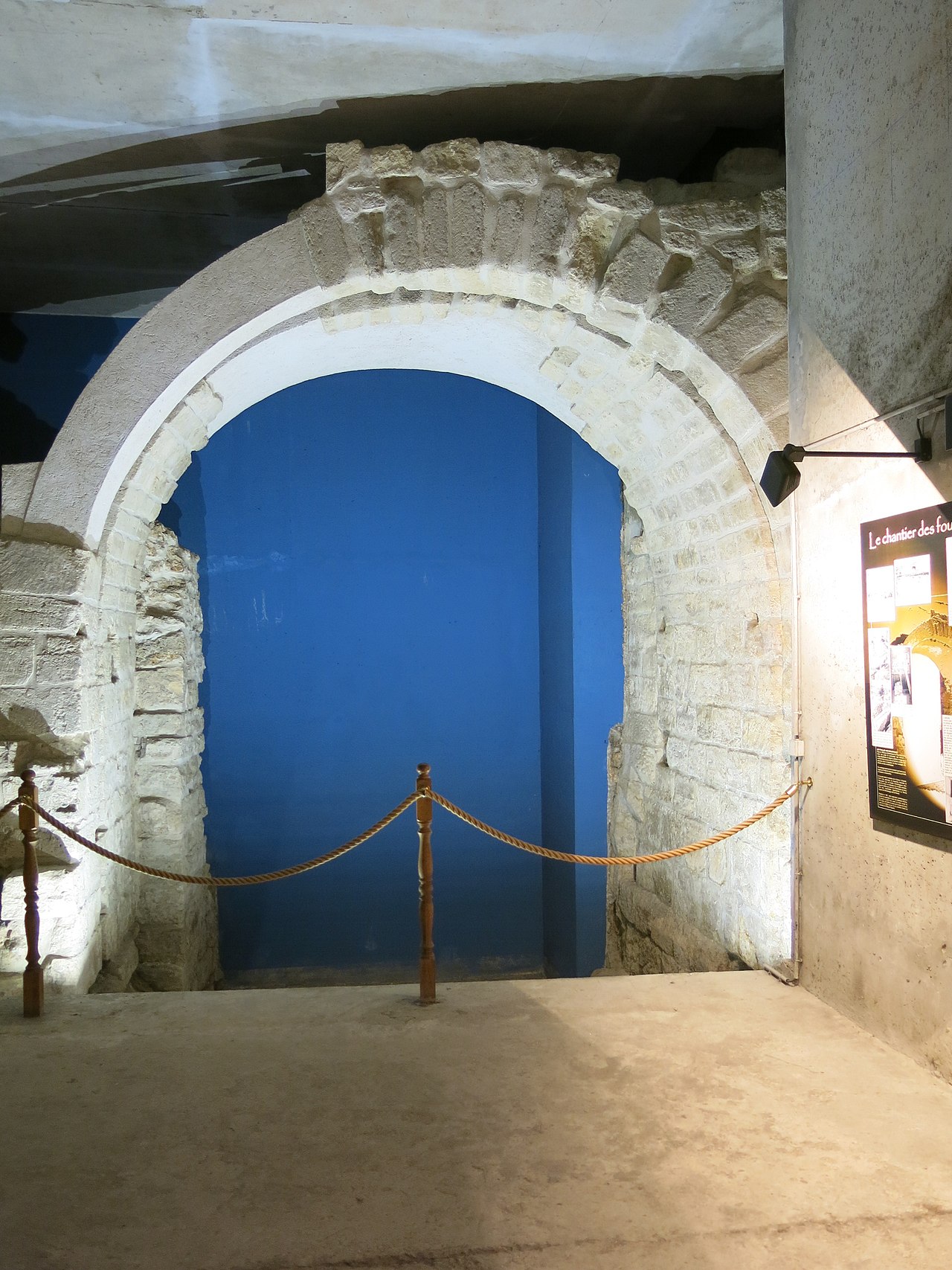 Enceinte de Philippe Auguste 9-11 Rue d'Arras - Paris 5ème