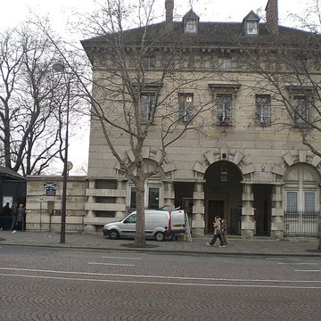 Barrière dEnfer - Paris 14ème