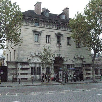 Barrière dEnfer - Paris 14ème