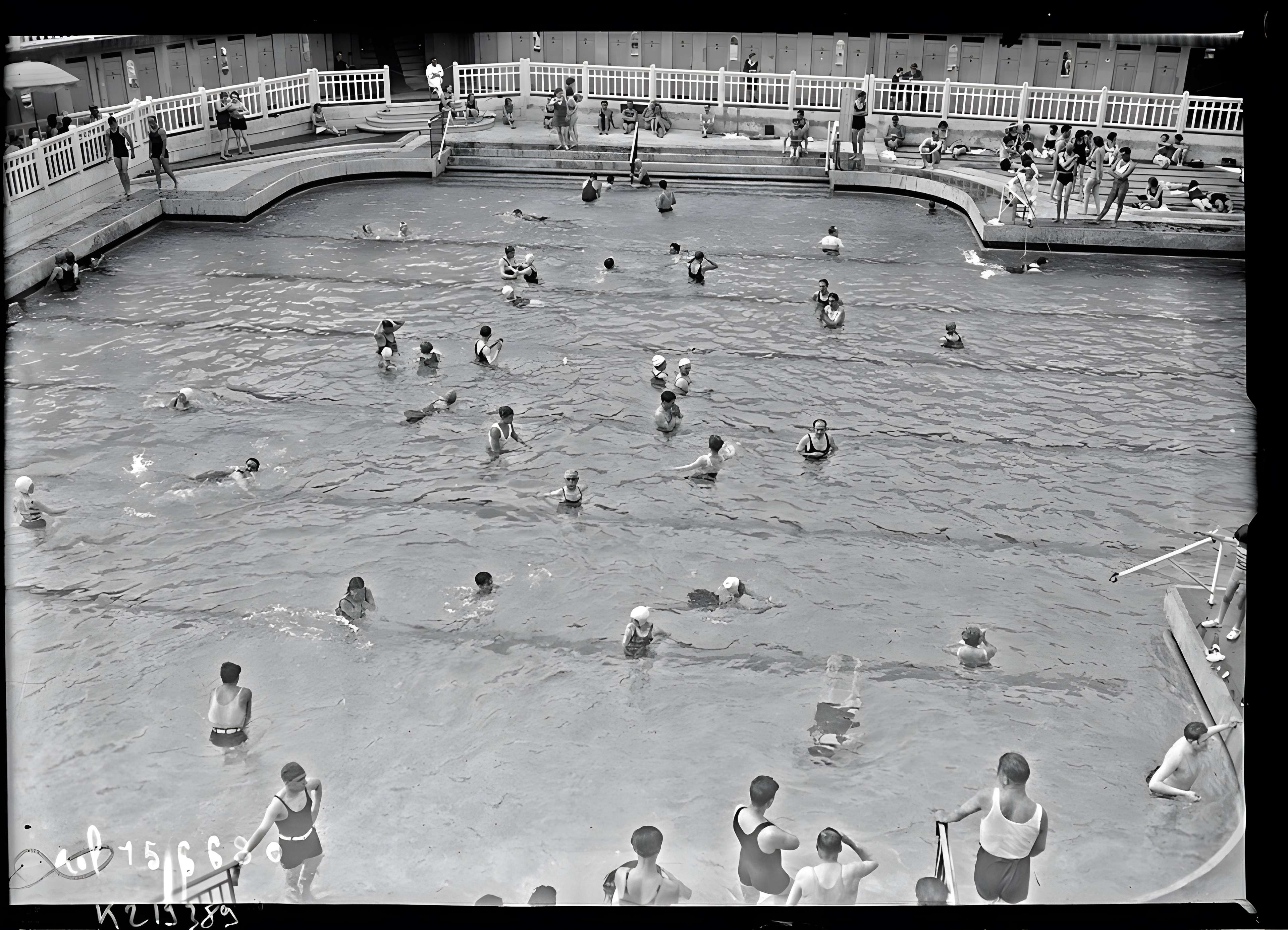 Piscine Molitor à Paris