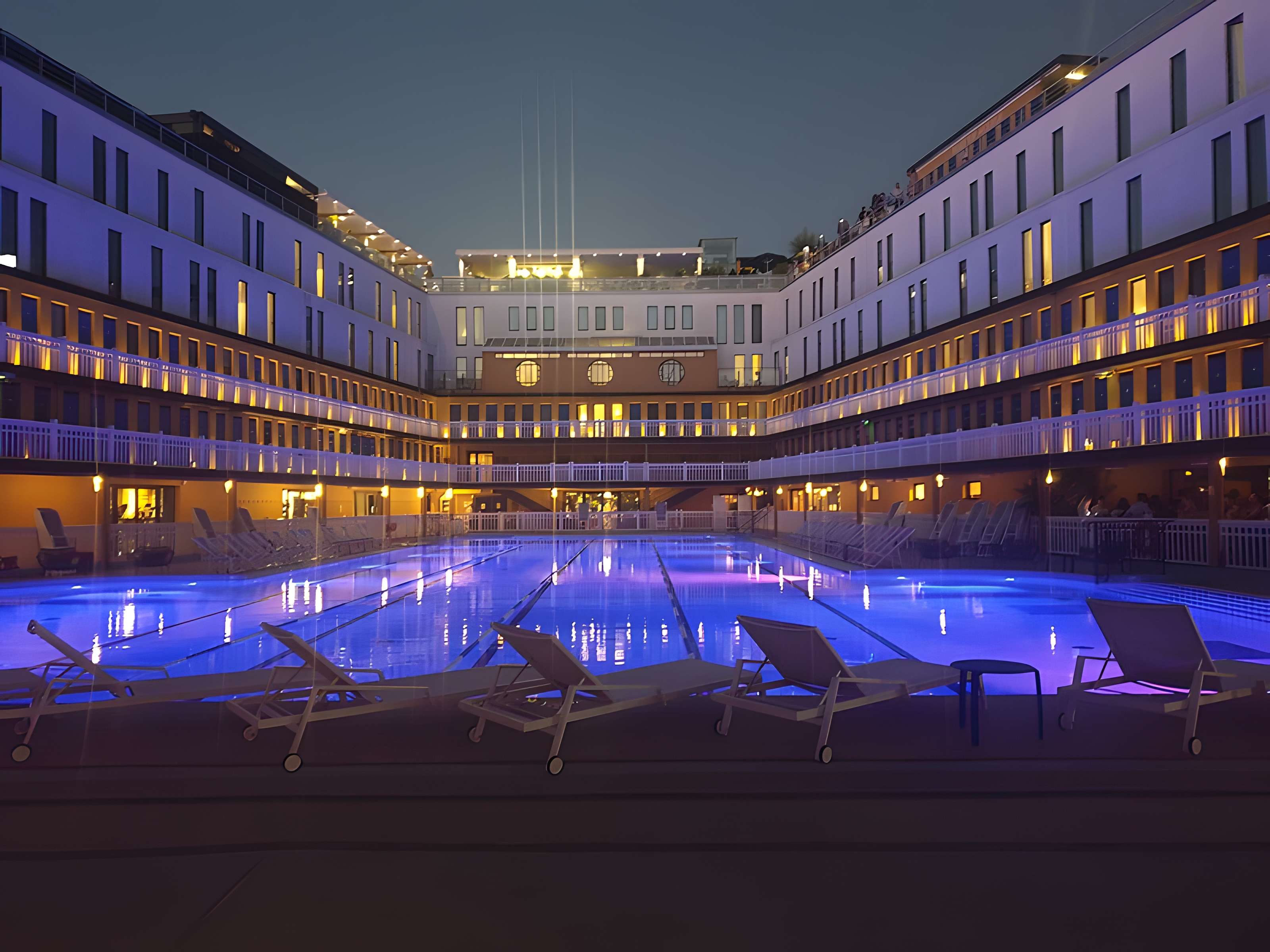 Piscine Molitor à Paris