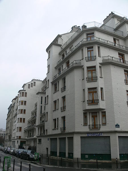 Immeuble et piscine des Amiraux - Paris 18ème
