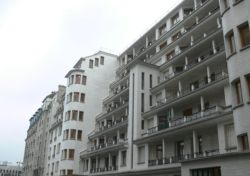 Immeuble et piscine des Amiraux - Paris 18ème