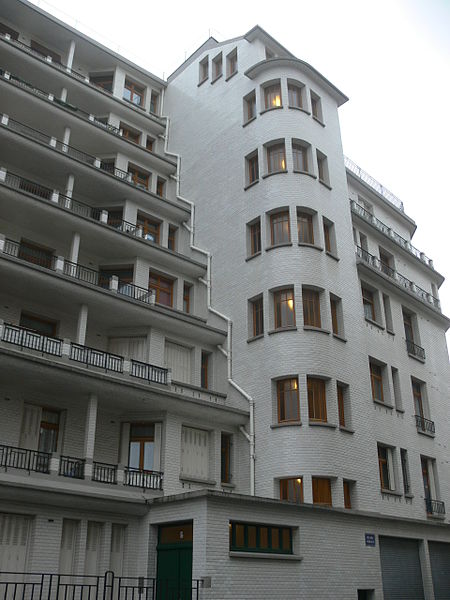Immeuble et piscine des Amiraux - Paris 18ème