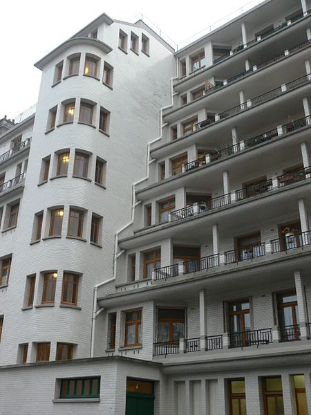 Immeuble et piscine des Amiraux - Paris 18ème