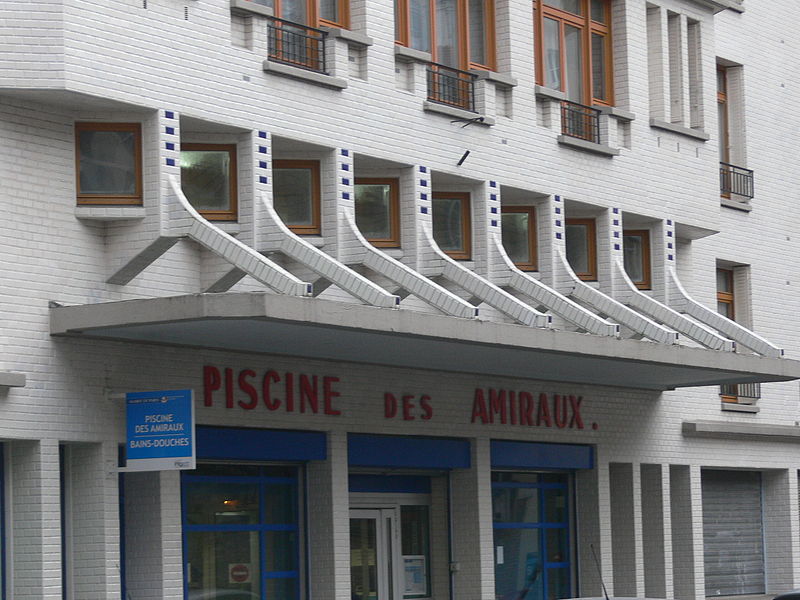 Immeuble et piscine des Amiraux - Paris 18ème