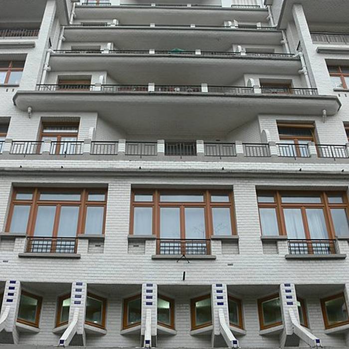 Photo de Immeuble et piscine des Amiraux - Paris 18ème