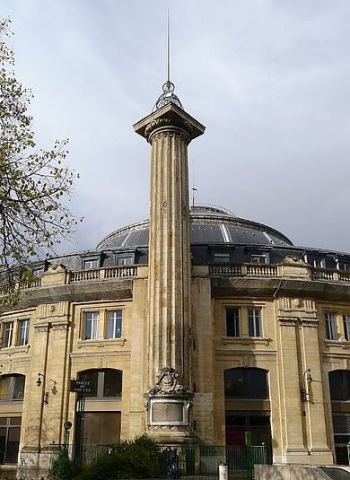 Photo de Colonne Médicis à Paris