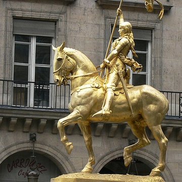Statue de Jeanne dArc à Paris