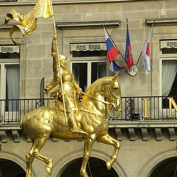 Statue de Jeanne dArc à Paris