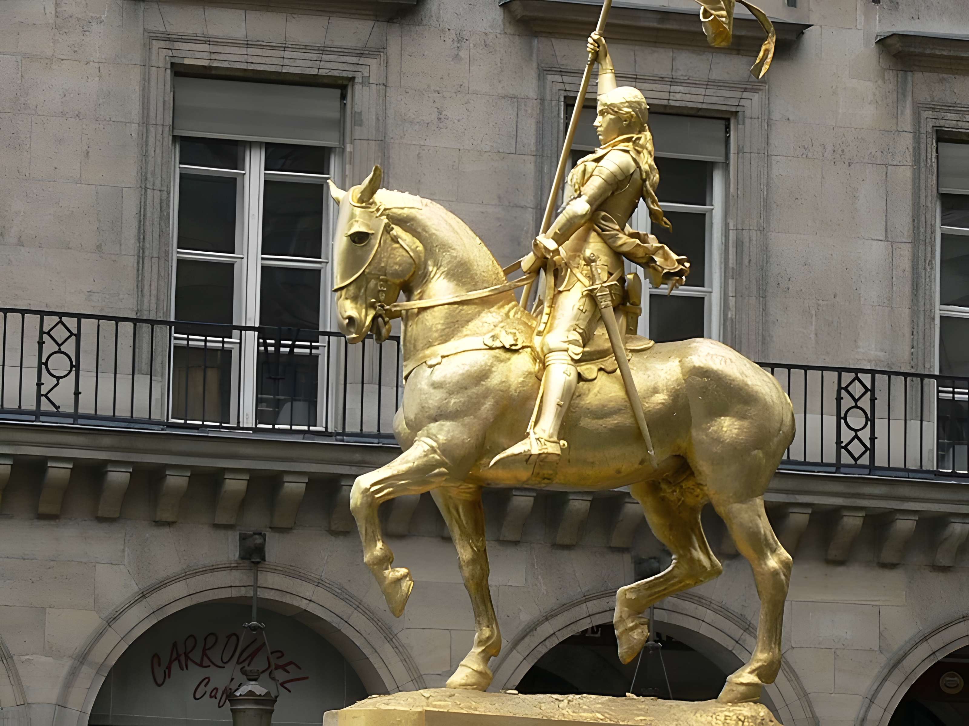 Statue de Jeanne d'Arc à Paris