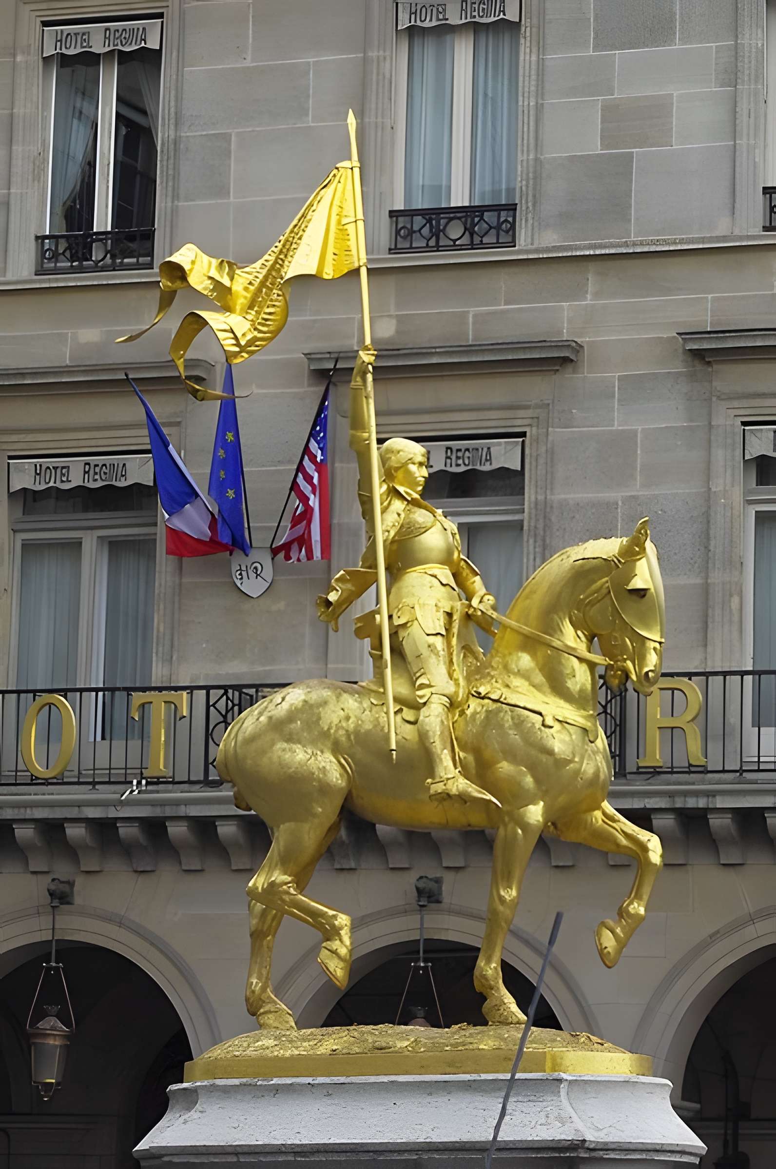 Statue de Jeanne d'Arc à Paris