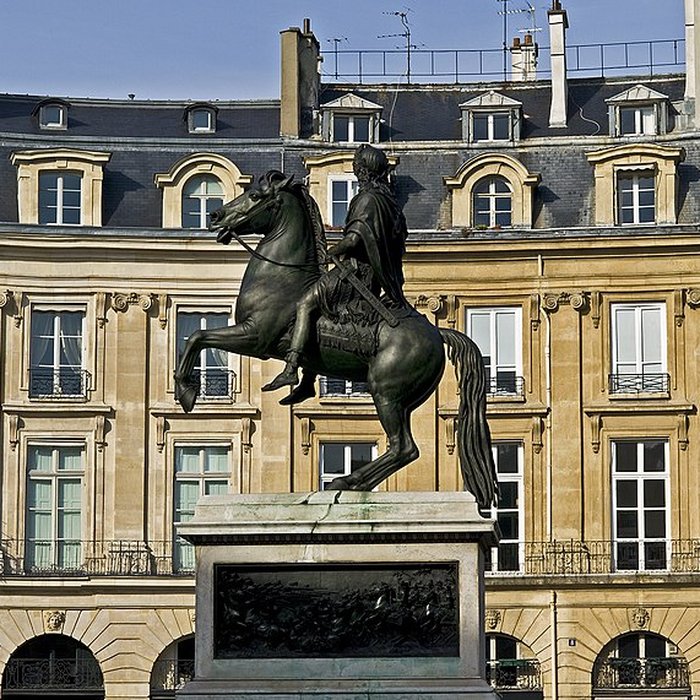 Photo de Statue équestre de Louis XIV à Paris
