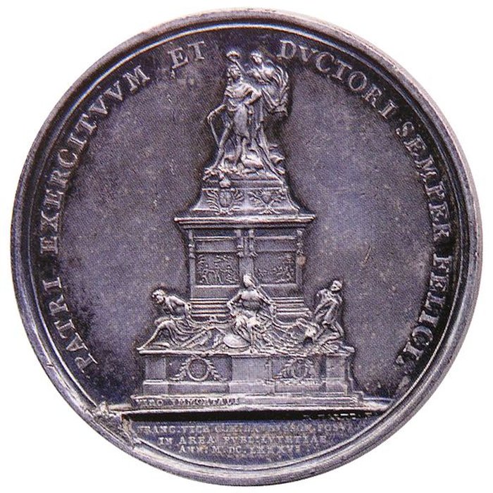 Photo de Statue équestre de Louis XIV à Paris