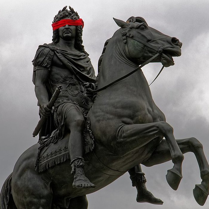 Photo de Statue équestre de Louis XIV à Paris