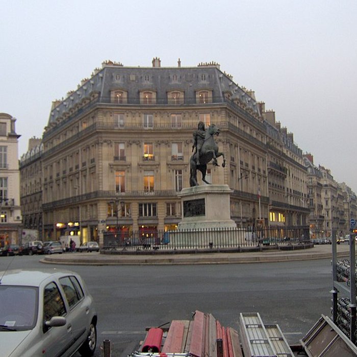 Photo de Statue équestre de Louis XIV à Paris
