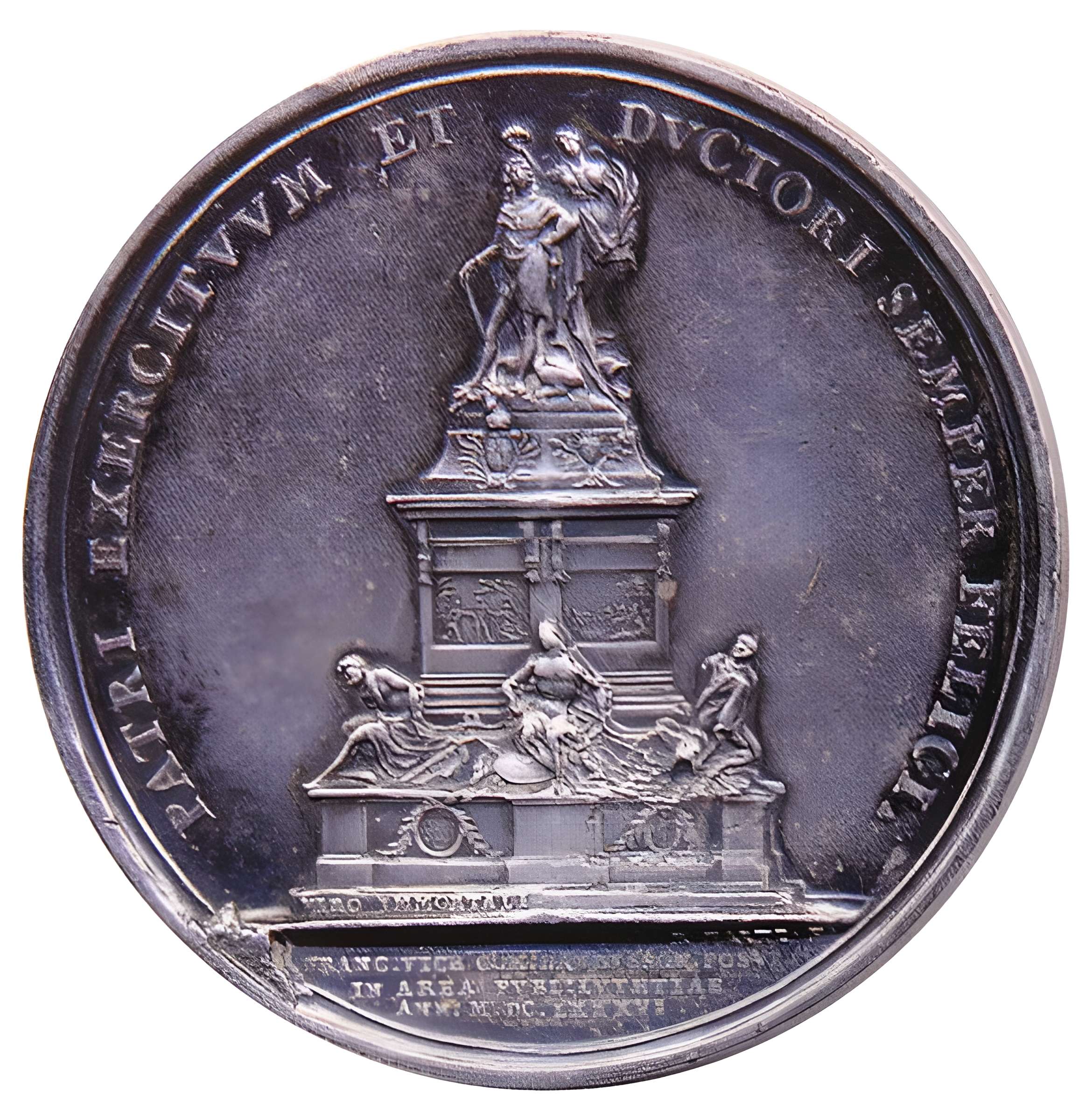 Statue équestre de Louis XIV à Paris